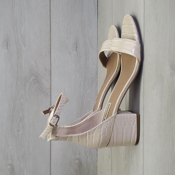 Steve Madden Women Irenee Ankle Strap Block Heels sandals shoes sz 8M - Picture 2 of 12